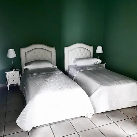 Boutique Hotel Palazzo Dei Vescovi Caserta Vecchia Extérieur photo